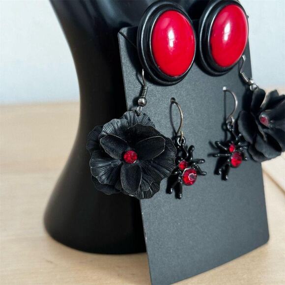 Black Widow Spider Flower Dangle Stud Earrings Set Red Gemstone Halloween Gothic - Picture 8 of 8